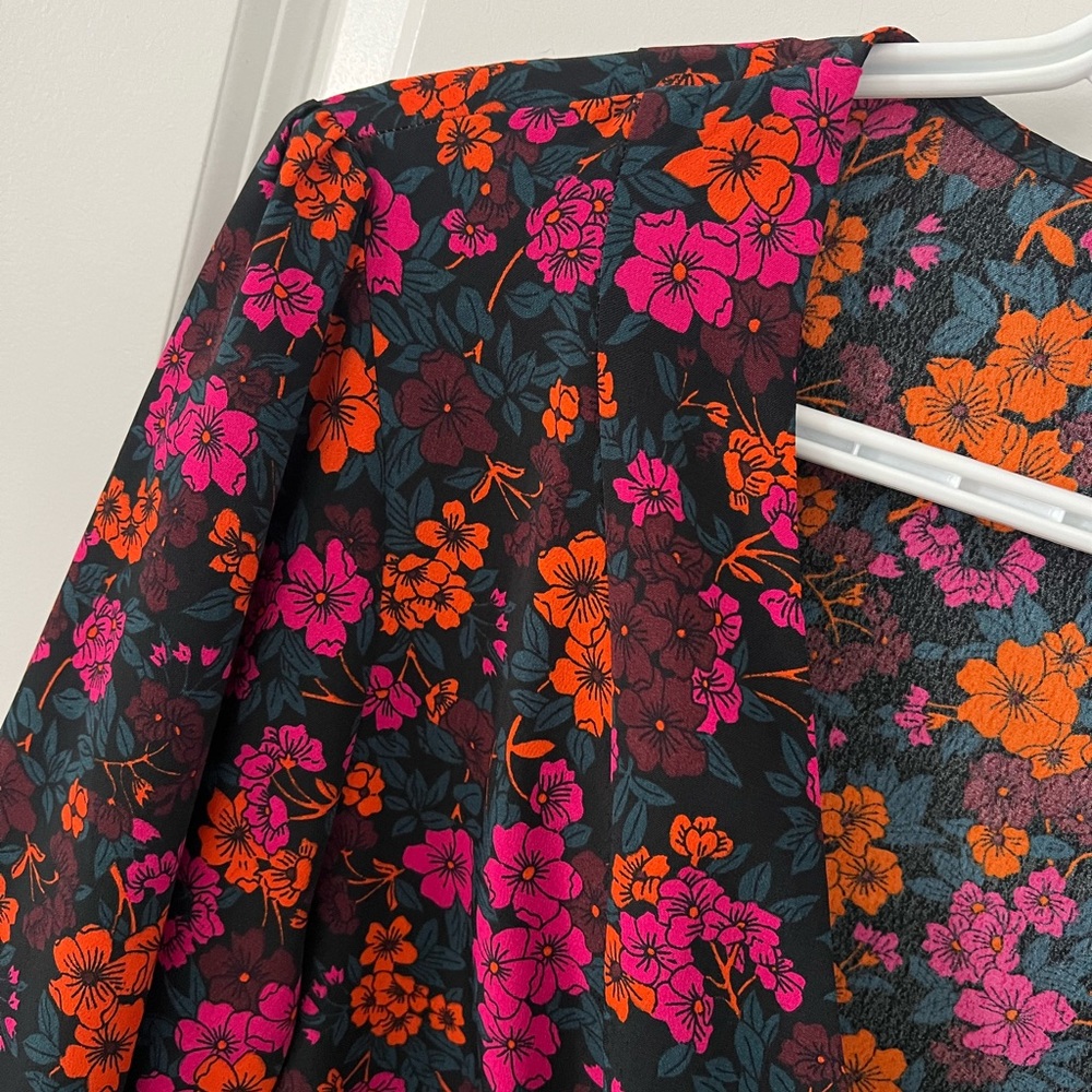 Topshop Floral Print Wrap Top - Picture 5 of 7